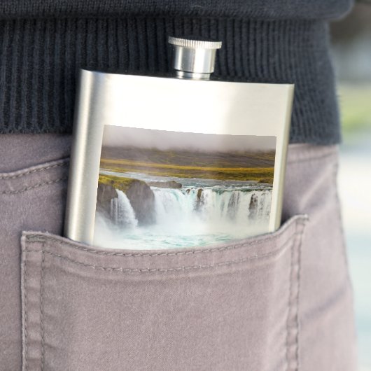 Godafoss Wasserfall, Island Flachmann (Beispiel)