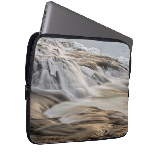 Godafoss Wasserfall, Winter, Island Laptopschutzhülle (Vorne Rechts)
