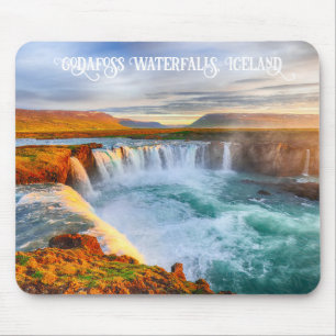 Godafoss-Wasserfälle im benutzerdefinierten Text,  Mousepad