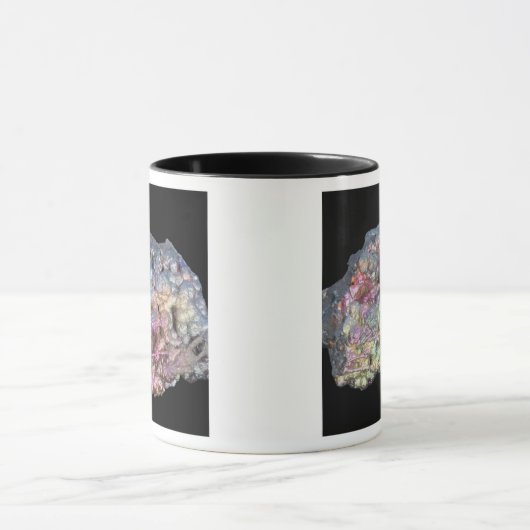 Goethite, der Iridescence zeigt Tasse (Zentrum)