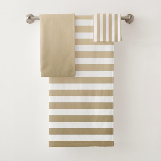 Gold and cream stripe pattern badhandtuch set (Insitu)