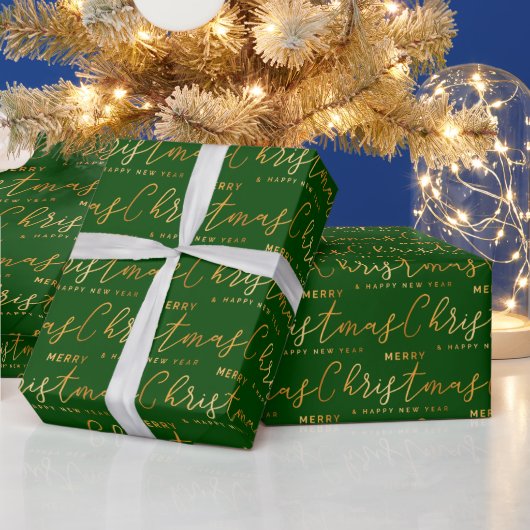 Gold and Green Merry Christmas Word Art Geschenkpapier (Feiertage)