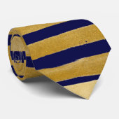 Gold And Navy Blue Stripe Geometric Krawatte (Gerollt)