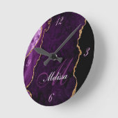 gold and purple agate monogram trendy round clock runde wanduhr (Winkel)