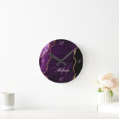 gold and purple agate monogram trendy round clock runde wanduhr (Zuhause)
