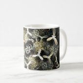 Gold and Silver Flowers Fraktal Kaffeetasse (VorderseiteRechts)