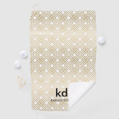 Gold and white geometric pattern monogram golfhandtuch (Insitu)