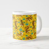 Gold Asian Tiger Pattern Jumbo-Tasse (Vorderseite Rechts)