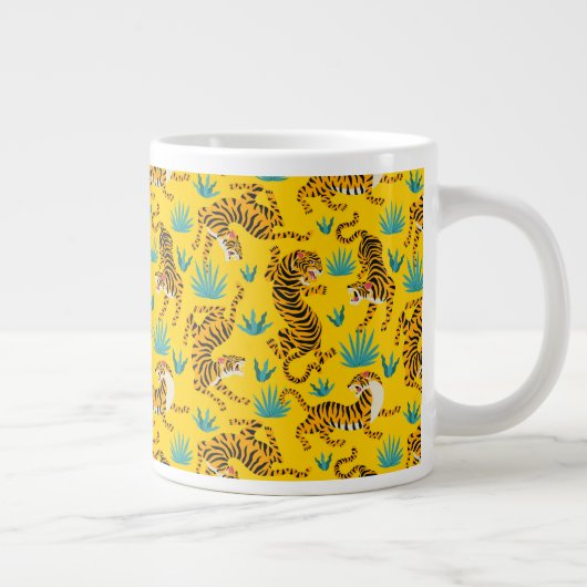 Gold Asian Tiger Pattern Jumbo-Tasse (Rechts)