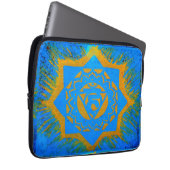 Gold auf blauem Tantrylon Laptopschutzhülle (Vorne Rechts)