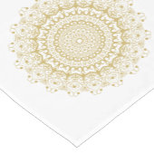 Gold auf weißem, verziertem Mandelmuster Kurzer Tischläufer (Ecke)