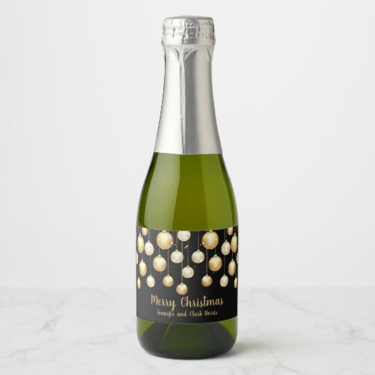 Gold Baubles Weihnachtsschmuck auf Black Mini Schaumweinetikett (Vorderseite)