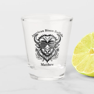Gold Bison in Sonnenbrillen Illustration Schnapsglas