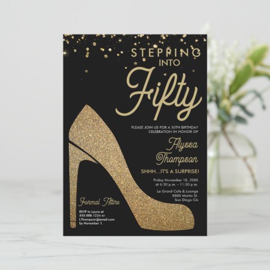 Gold Black Confetti Formal Überraschung 50. Geburt Einladung (Stehend Vorderseite)