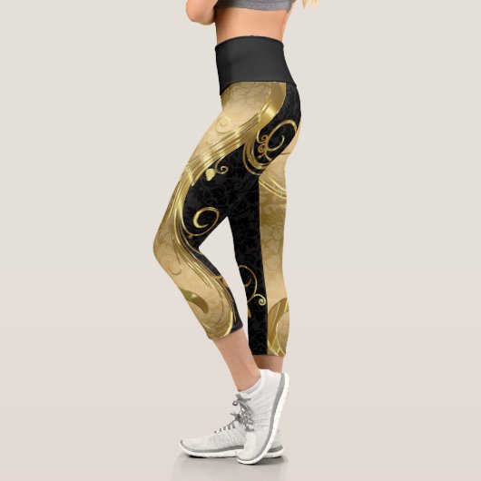 Gold & Black Damask Capri Leggings (Links)