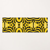 Gold & Black Monochrome Star Premium "God Is Love" Yogamatte (Vorderseite (Horizontal))