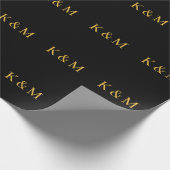 Gold Black Monogram Initials Bride Groom Wedding Geschenkpapier (Ecke)