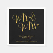 Gold Black Mr. und Mrs. elegante Skript Hochzeit Serviette (Vorderseite)