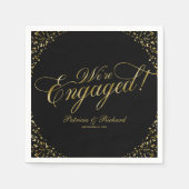 Gold Black Wir sind Verlobte Engagement Party Serviette (Vorderseite)