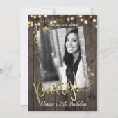 Gold Blätter Lights Rustikale Dunkelholz Geburtsta Einladung (Vorderseite)