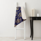 Gold & Blau: Luxus Damask Sherpadecke (Beispiel)