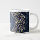 Gold Blue Verziert B Extravagant Damask Monogram Jumbo-Tasse (Rechts)