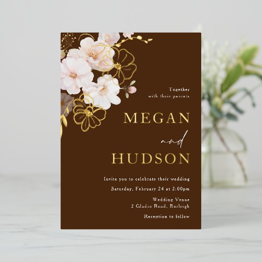 Gold & Blush Wildflowers Wedding Golden Folieneinladung (Stehend vorne)