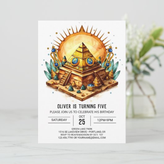 Gold Bohemische ägyptische Pyramiden Geburtstag Einladung (Stehend Vorderseite)