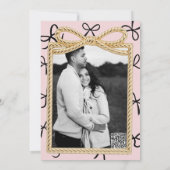 Gold Bow Frame & Little Black Bows Brautparty Einladung (Rückseite)