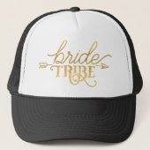 Gold Bride Tribe Trucker Hat Truckerkappe (Vorderseite)