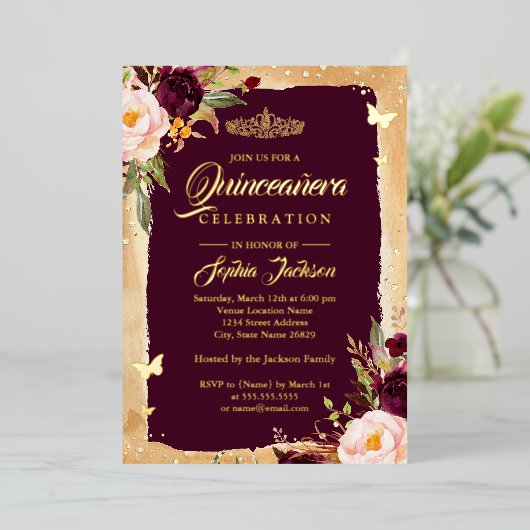 Gold Burgundy Quinceanera Floral Sparkle Tiara Folieneinladung (Stehend vorne)