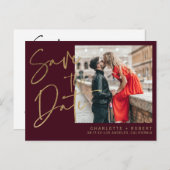 Gold burgundy Skript Foto Hochzeit speichern Sie d Ankündigungspostkarte (Vorne/Hinten)
