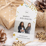Gold Business Christmas Logos und Team Foto Compan Geschenkanhänger<br><div class="desc">Diese modernen,  eleganten Geschenketiketten würden die Weihnachtsvorräte Ihres Unternehmens wunderbar ergänzen! Fügen Sie einfach Ihr eigenes Logo und Ihre Details hinzu,  indem Sie auf "Personalisieren" klicken.</div>