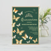 Gold Butterfly Emerald Green Quinceañera Einladung (Stehend Vorderseite)