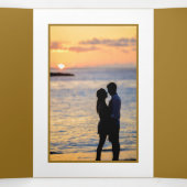 Gold Butterfly, White & Gold Hochzeitssuite Dreifach Gefaltete Einladung (Innenseite Mitte)