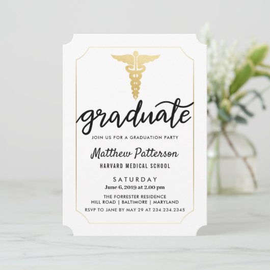 Gold Caduceus Graduate Script | Gold Zickzack Einladung (Stehend Vorderseite)