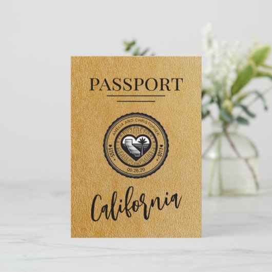 Gold California Passport Save the Date (Stehend Vorderseite)