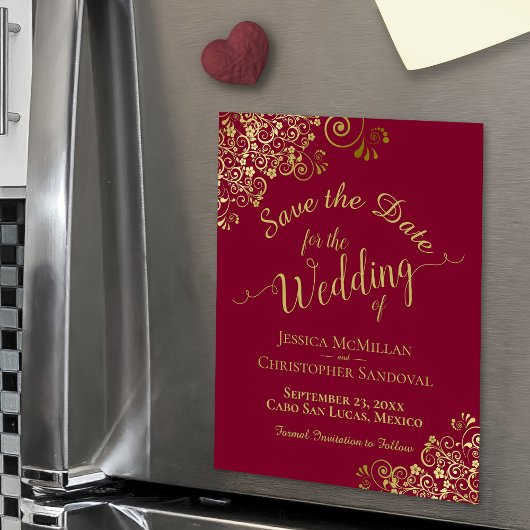 Gold Calligraphy Burgundy Red Speichern Sie das Da Magnetkarte