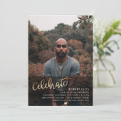 Gold Celebrate Script | Custom Foto Birthday Einladung (Stehend Vorderseite)