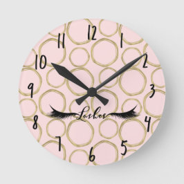 Gold Circles & Pink Modern Glam Lashes Salon Runde Wanduhr