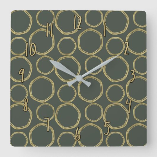 Gold Circles & Rustic Olive Green Modern Chic Quadratische Wanduhr (Vorderseite)