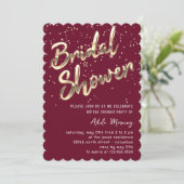 Gold Confetti Brautparty Script Marsala Einladung (Stehend Vorderseite)