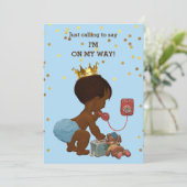 Gold Confetti Ethnic Prince on Phone Baby Dusche Einladung (Stehend Vorderseite)