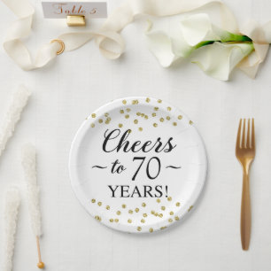 Gold Confetti jubelt auf 70 Jahre Pappteller