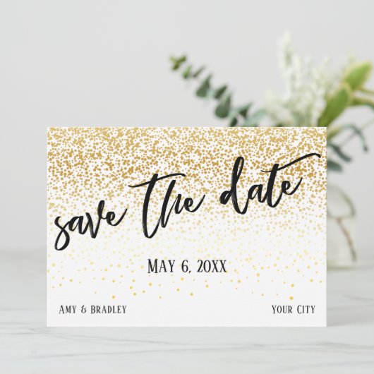 Gold Confetti Lässig Handwriting Wedding Save The Date (Stehend Vorderseite)