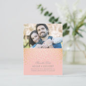 Gold Confetti Rosa Elegantes Foto Save the Date Ankündigungspostkarte (Stehend Vorderseite)