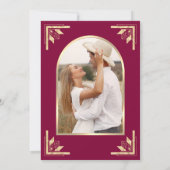 Gold Crest Monogramm Foto Magenta Hochzeit Save The Date (Rückseite)
