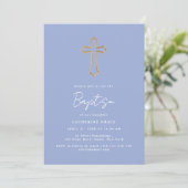 Gold Cross Dusty Blue Minimal Taufe & Christenin Einladung (Stehend Vorderseite)