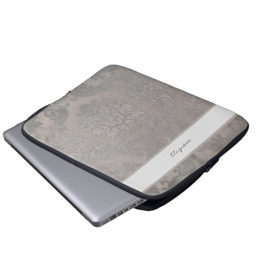 Gold Damask Electronics Bag mit Initialen oder Nam Laptopschutzhülle (Vorne Knopf)
