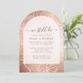 Gold, das wir noch immer verlängern 50. Hochzeit Einladung (Stehend Vorderseite)